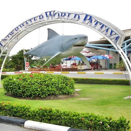 Maple Mansion Hotel Pattaya Bagian luar foto